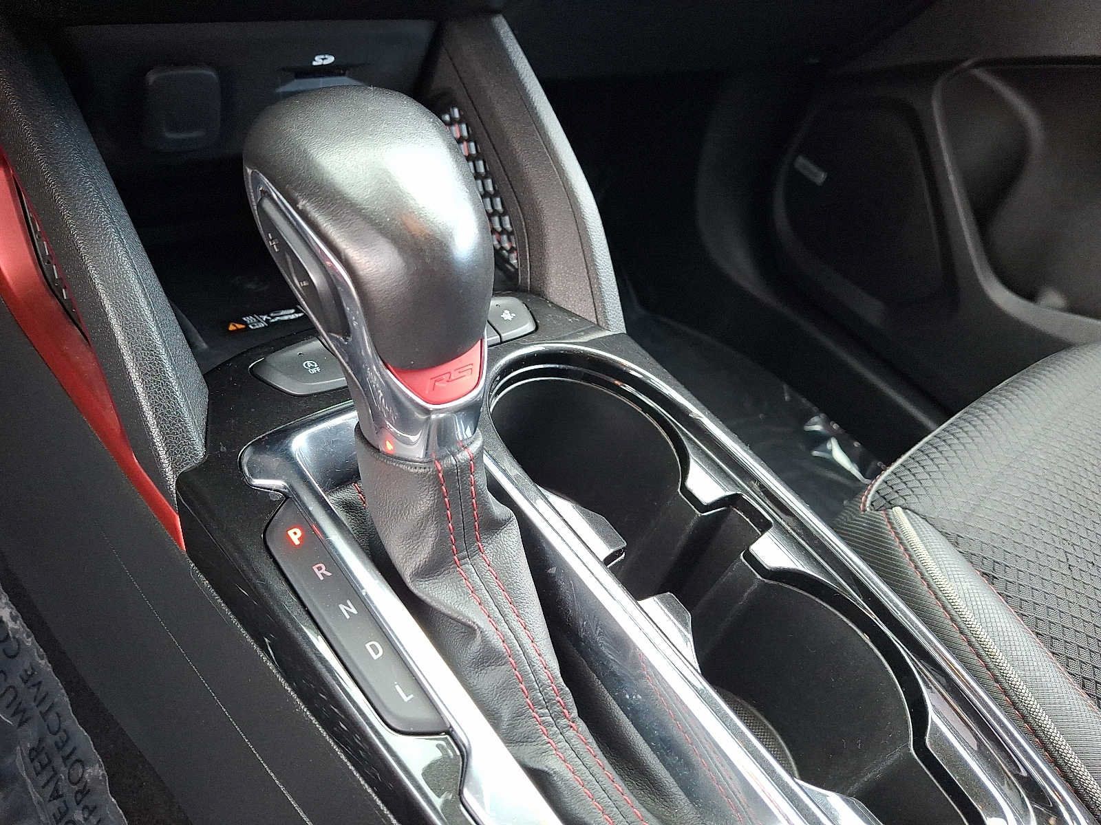 Used 2022 Chevrolet TrailBlazer RS w/ Technology Package FWD image 14