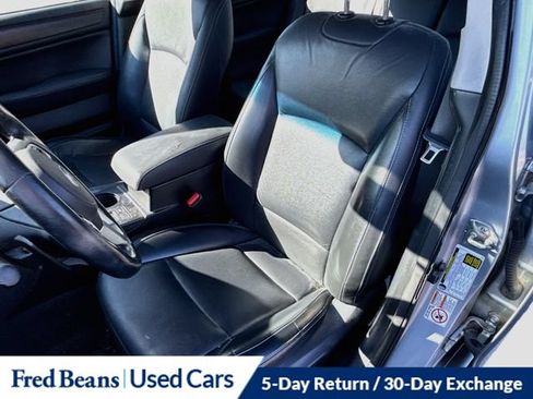 Used 2016 Subaru Legacy 3.6R Limited AWD/4WD image 27