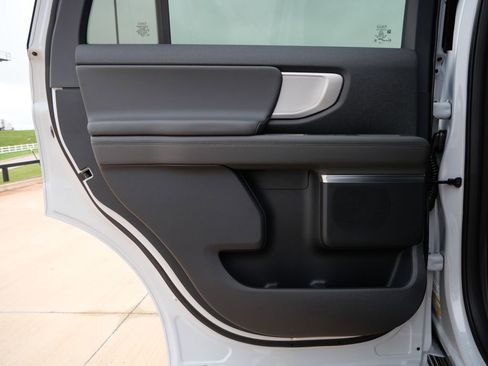 New 2026 Ford Expedition Active AWD/4WD image 12