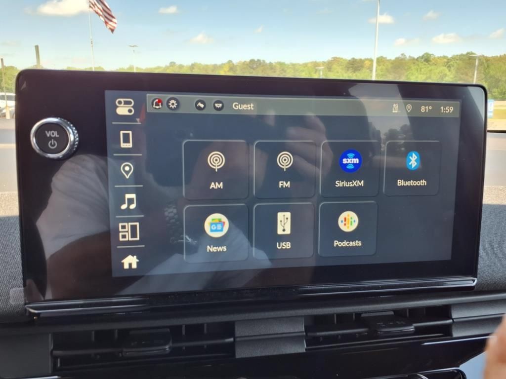 Used 2025 Honda Prologue EX image 20