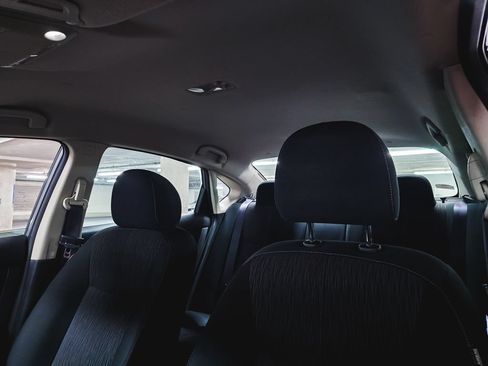 Used 2015 Nissan Sentra SV w/ Cold Weather Package FWD image 20