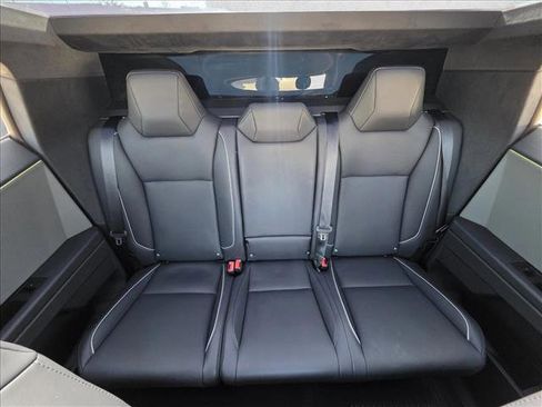 Used 2024 Tesla Cybertruck AWD Crew Cab image 15