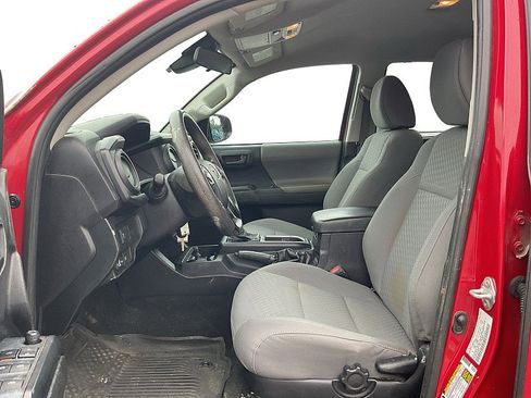 Used 2021 Toyota Tacoma SR image 10