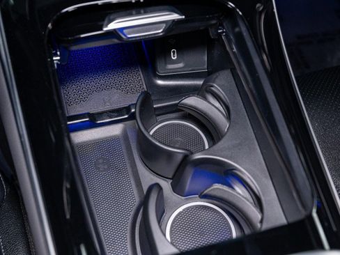 New 2026 Mercedes-Benz GLC 300 image 19