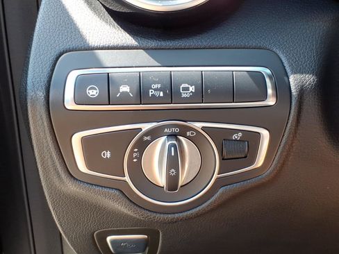 Used 2019 Mercedes-Benz GLC 43 AMG 4MATIC image 17