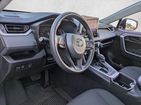 Used 2024 Toyota RAV4 LE image 8