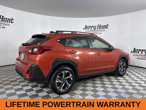 Used 2024 Subaru Crosstrek 2.0i Premium image 5