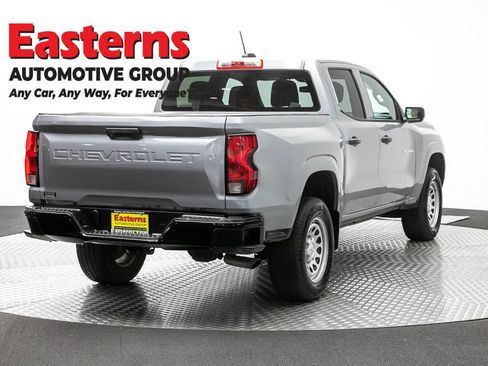 Used 2023 Chevrolet Colorado W/T RWD image 5
