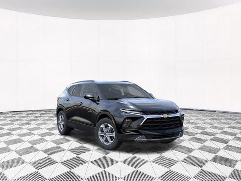 New 2026 Chevrolet Blazer LT w/ Convenience Package image 8