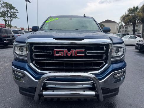 Used 2017 GMC Sierra 1500 SLE w/ SLE Value Package AWD/4WD image 3