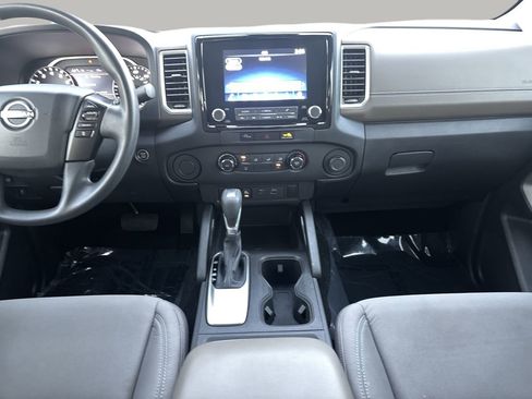 Used 2023 Nissan Frontier SV w/ Technology Package image 15