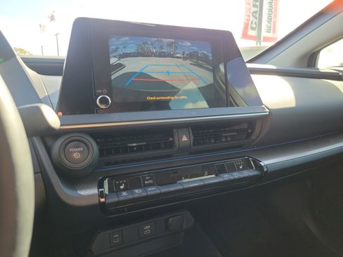 Used 2024 Toyota Prius XLE image 25