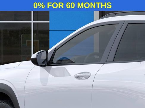New 2026 Chevrolet Trax LT w/ LT Convenience Package FWD image 12