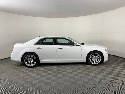 Used 2014 Chrysler 300 C w/ Beats Audio Group image 2