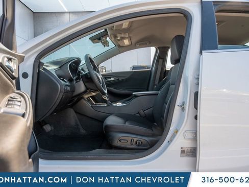 Used 2024 Chevrolet Malibu LT image 5