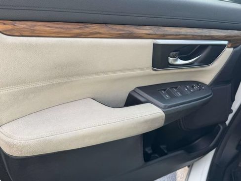 Used 2017 Honda CR-V EX image 35