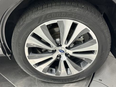 Used 2020 Subaru Ascent Limited w/ Technology Package image 23