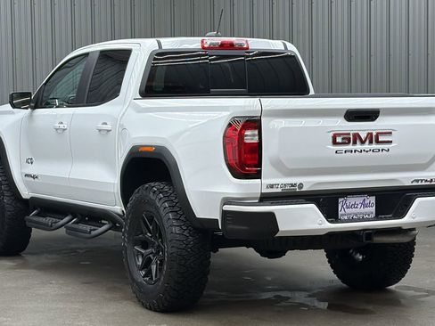Used 2024 GMC Canyon AT4X image 3