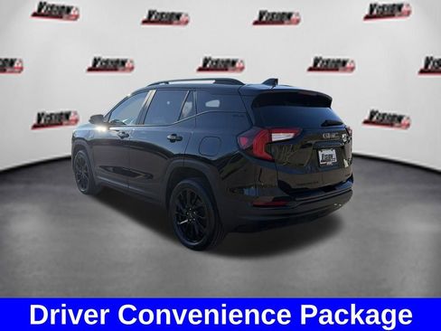 Used 2024 GMC Terrain SLE w/ Driver Convenience Package AWD/4WD image 8