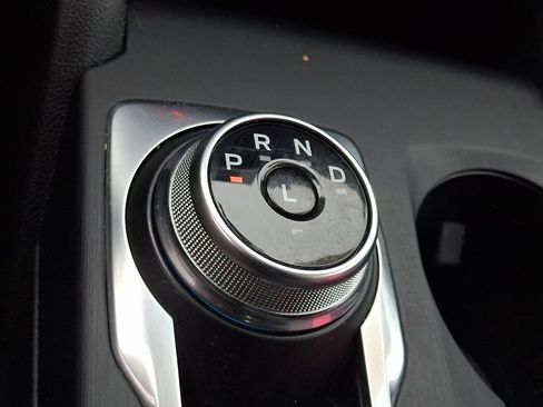 Certified 2022 Ford Escape SE w/ Convenience Package image 19