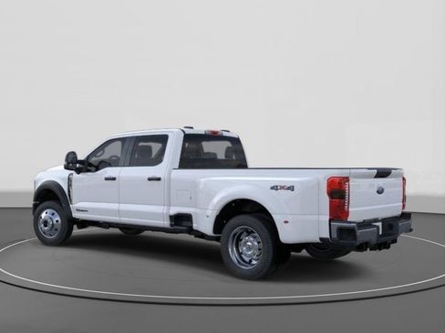 New 2026 Ford F450 XL w/ 360-Degree Camera Package AWD/4WD image 4