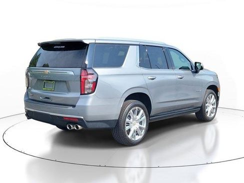 Used 2024 Chevrolet Tahoe High Country w/ Premium Package image 4