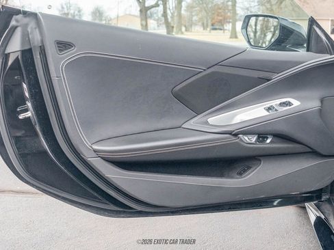 Used 2023 Chevrolet Corvette Stingray Coupe w/ Chrome Exterior Badge Package image 19