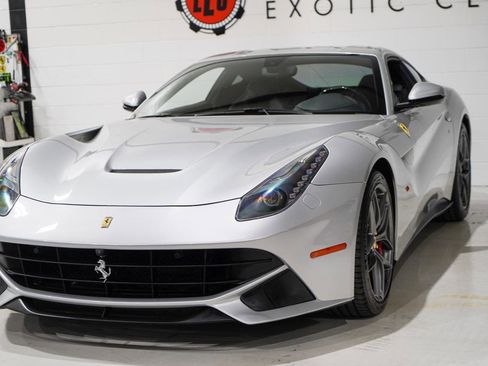 Used 2015 Ferrari F12 Berlinetta image 31