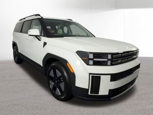 New 2026 Hyundai Santa Fe SEL image 2