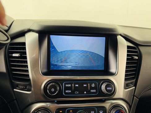 Used 2020 Chevrolet Tahoe LT RWD image 17
