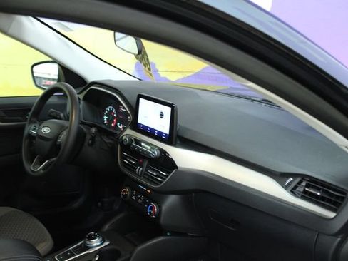 Used 2022 Ford Escape SE AWD/4WD image 12