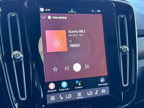 Certified 2023 Volvo XC40 Recharge Plus AWD/4WD image 17