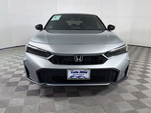 Used 2025 Honda Civic Sport image 6
