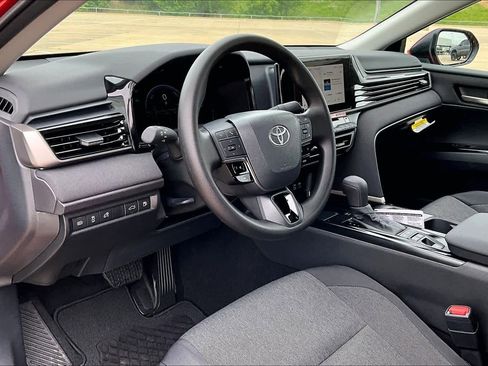 New 2026 Toyota Camry LE FWD image 8