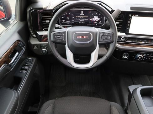 Certified 2024 GMC Sierra 1500 Elevation AWD/4WD image 22