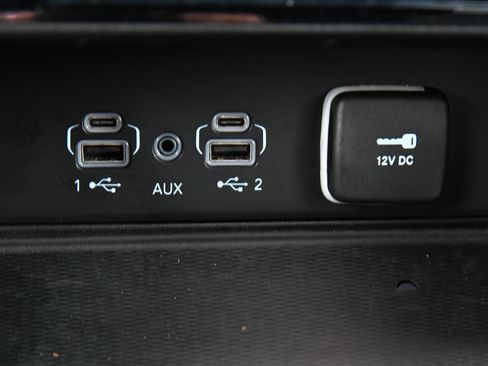 Used 2024 Jeep Grand Cherokee L Laredo AWD/4WD image 28