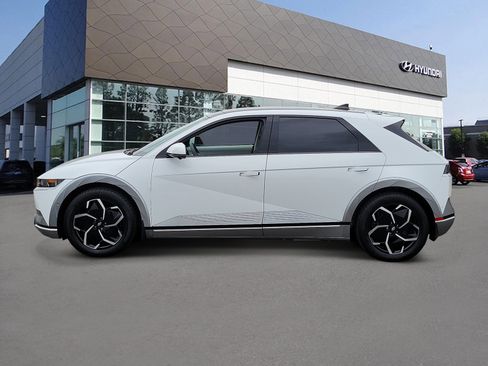 Certified 2024 Hyundai Ioniq 5 Limited RWD image 3