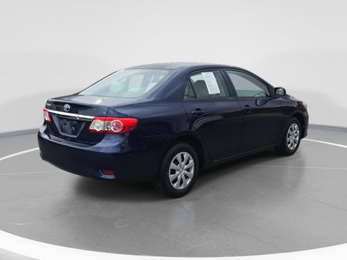 Used 2013 Toyota Corolla L image 5
