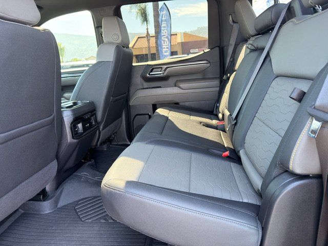 Used 2024 Chevrolet Silverado 1500 ZR2 AWD/4WD image 21