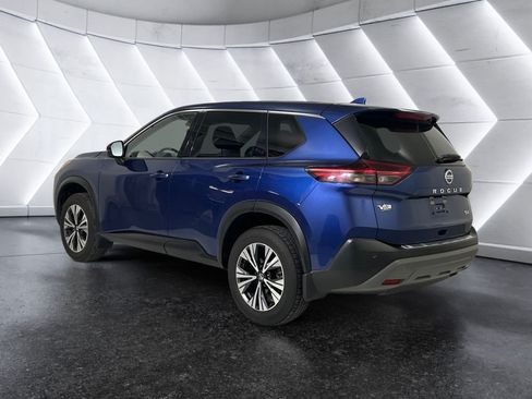 Used 2021 Nissan Rogue SV FWD image 6