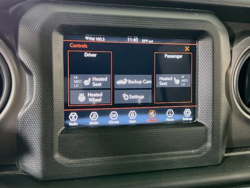 Used 2023 Jeep Gladiator Sport AWD/4WD image 19