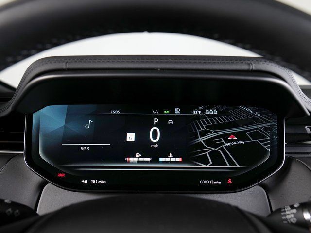 New 2026 Land Rover Range Rover Sport SE AWD/4WD image 18