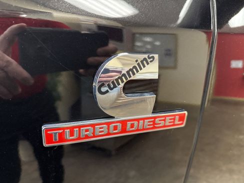 Used 2020 RAM 2500 Laramie image 5