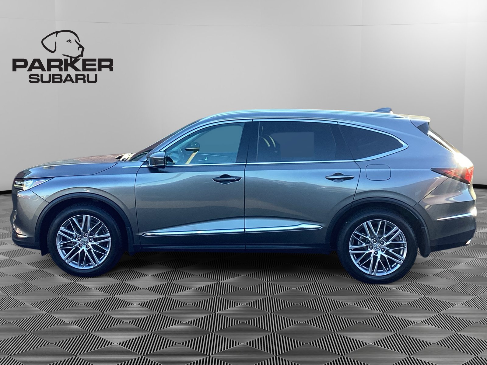 Used 2023 Acura MDX w/ Advance Package AWD/4WD image 2
