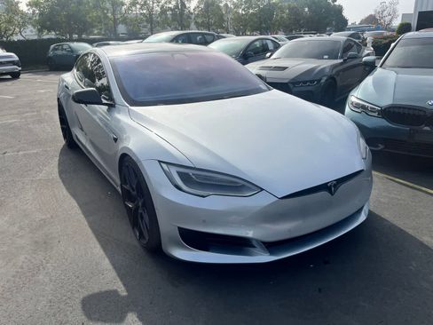 Used 2018 Tesla Model S 75D image 2