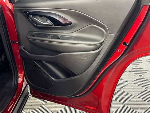 Used 2024 GMC Terrain AT4 w/ Infotainment Package II image 35