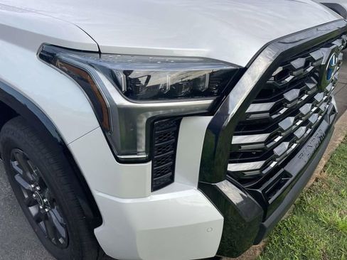 Used 2022 Toyota Tundra Platinum w/ Advanced Package AWD/4WD image 2