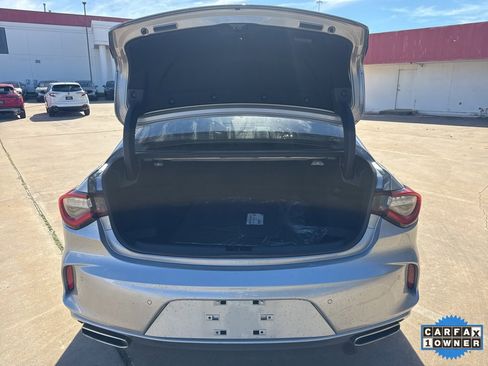 Certified 2025 Acura TLX w/ Technology Package image 28