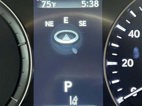 Used 2020 Lexus RX 450h AWD w/ Premium Package image 39