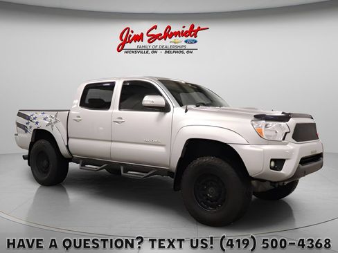 Used 2013 Toyota Tacoma 4x4 Double Cab w/ TRD Sport Pkg image 1